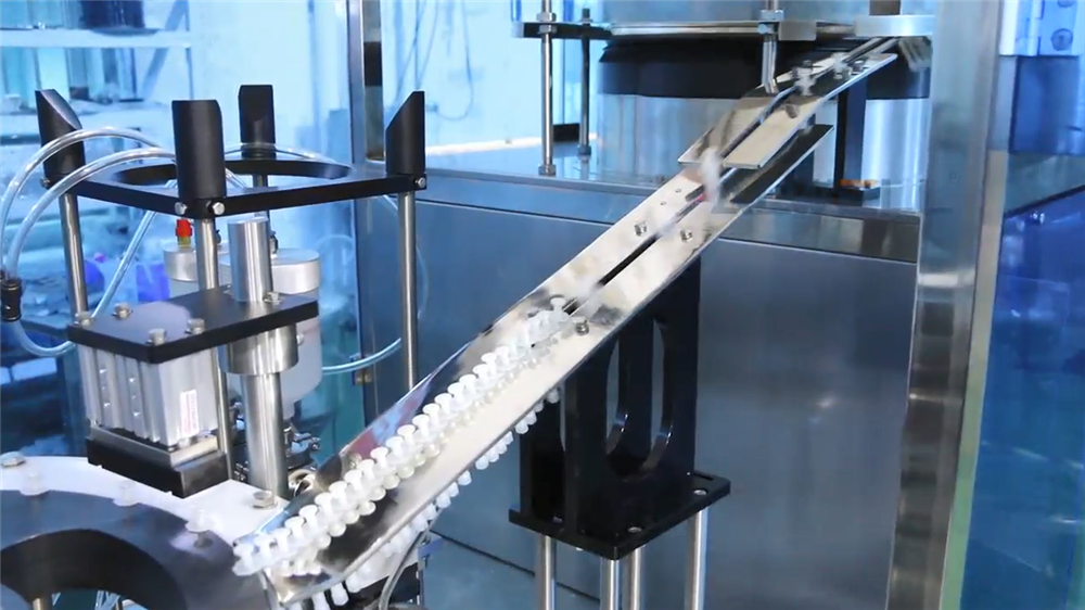 上海耀舜機械：注射器灌裝機