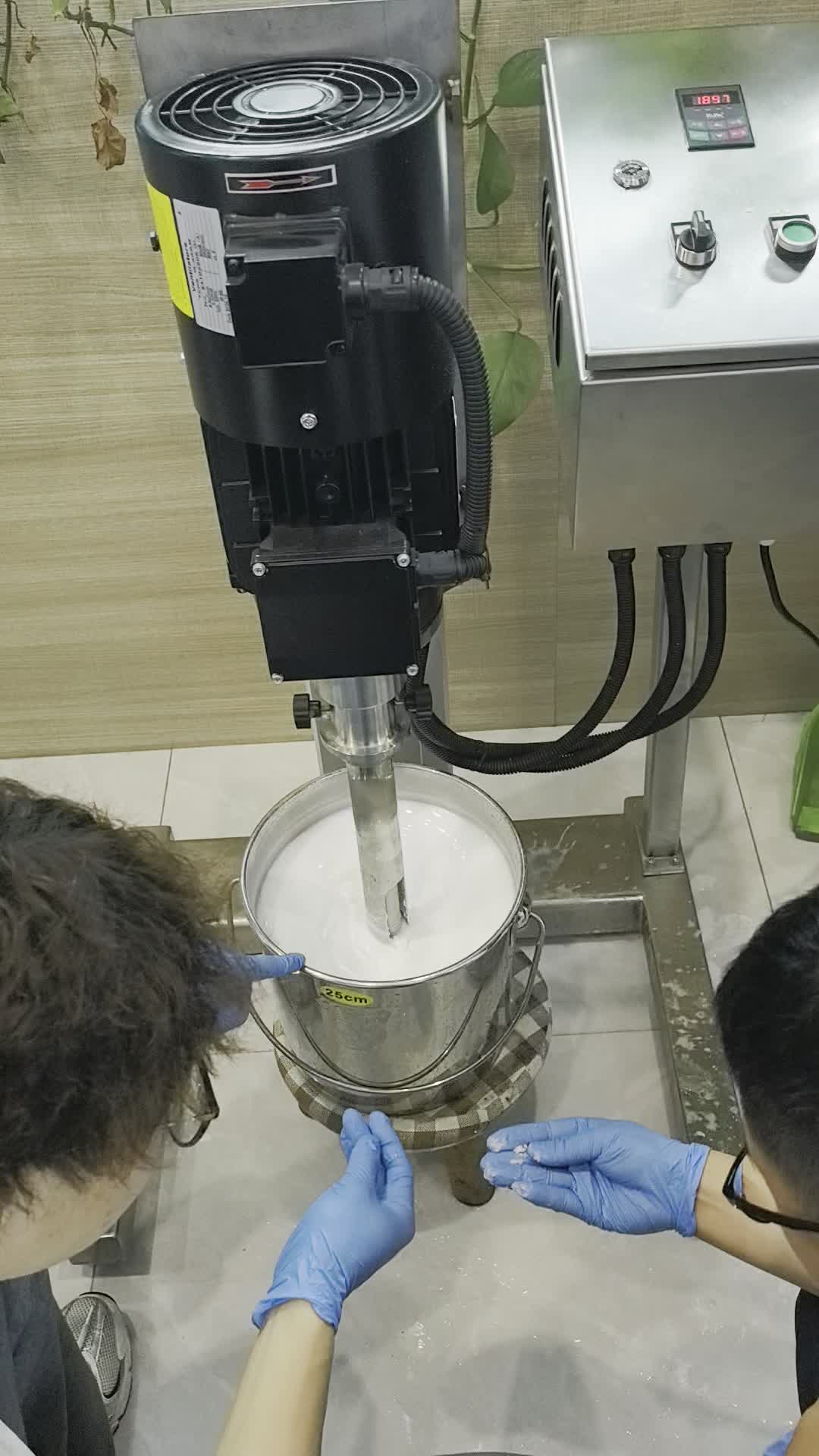A90中式高剪切乳化機(jī)膠水抗剪切強(qiáng)度測(cè)試實(shí)驗(yàn)