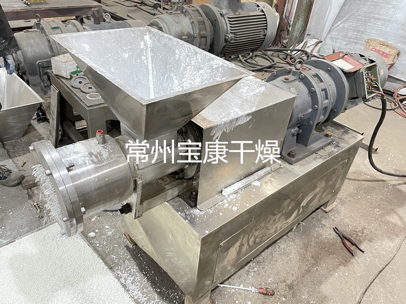 杀虫剂螺杆挤压造粒机